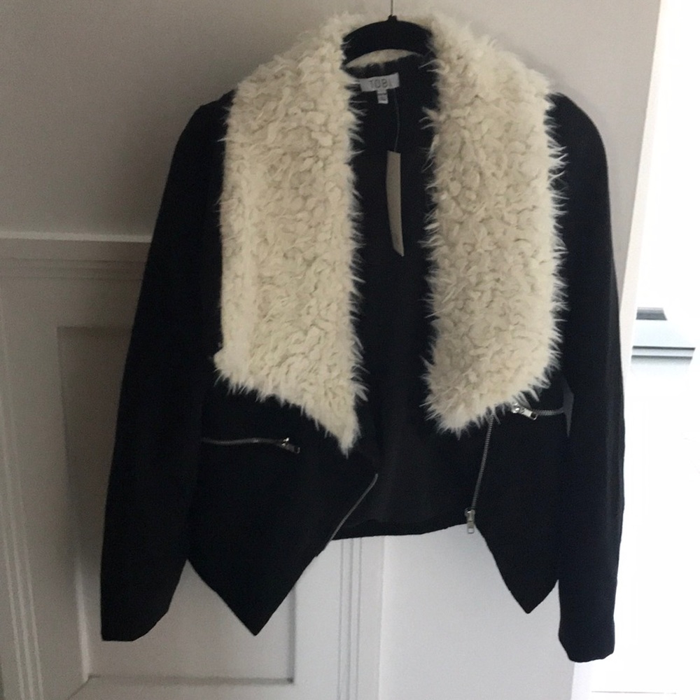 Tobi Jacket size XS